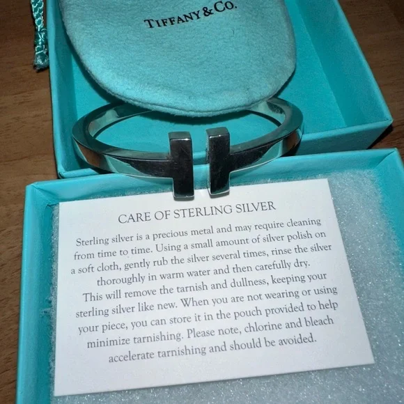 Tiffany T Square Bracelet in Sterling Silver - Picture 7 of 14